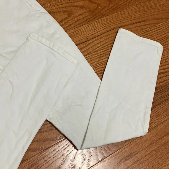 GAP White Girlfriend Fit Jeans Denim Size 24 R - Picture 2 of 9